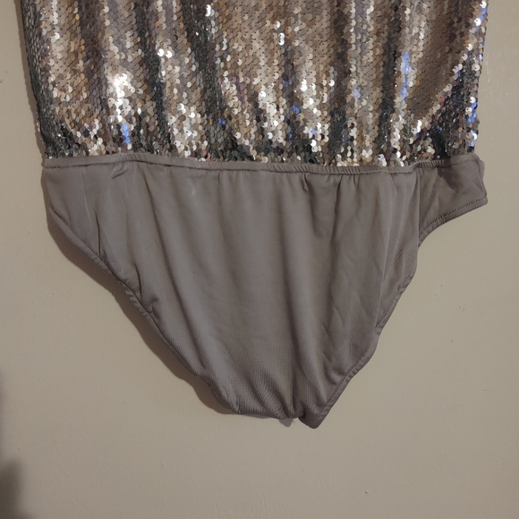 I&B Bodysuit Silver Sequin  Size M - Picture 11 of 13